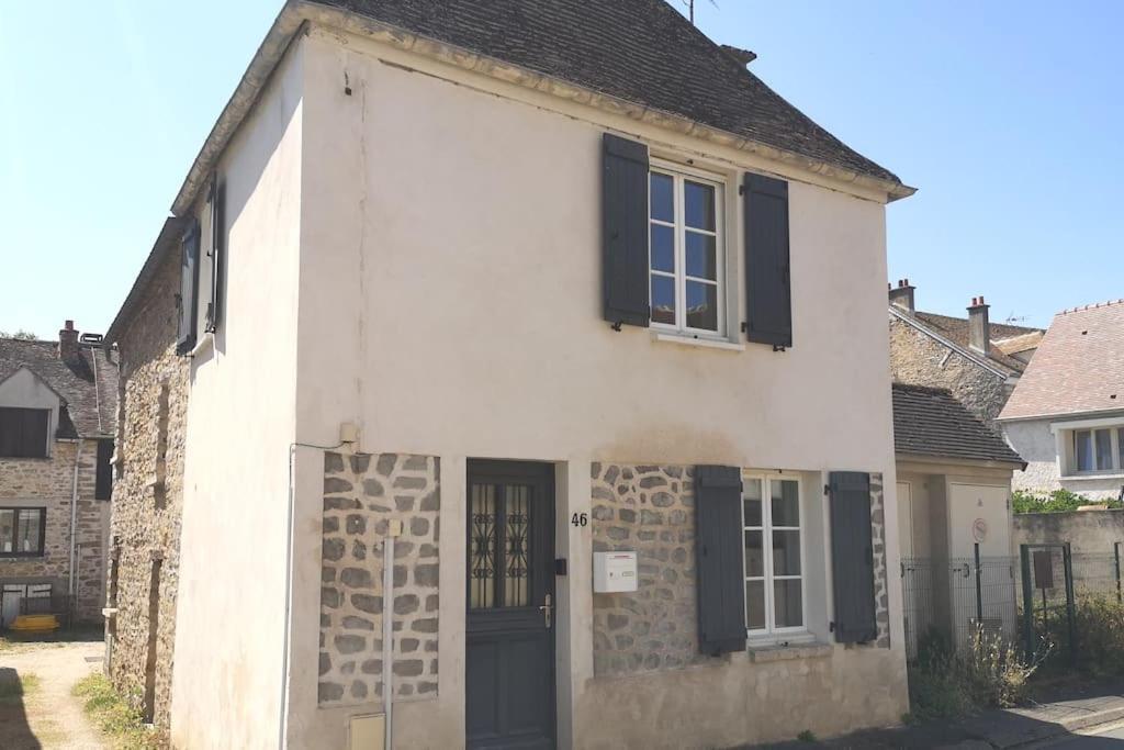 Petite Maison De Village Maincy Luaran gambar
